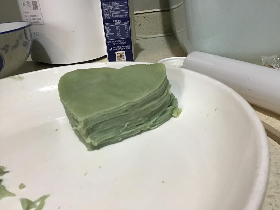 海蓝之谜——蝶豆花海盐千层蛋糕