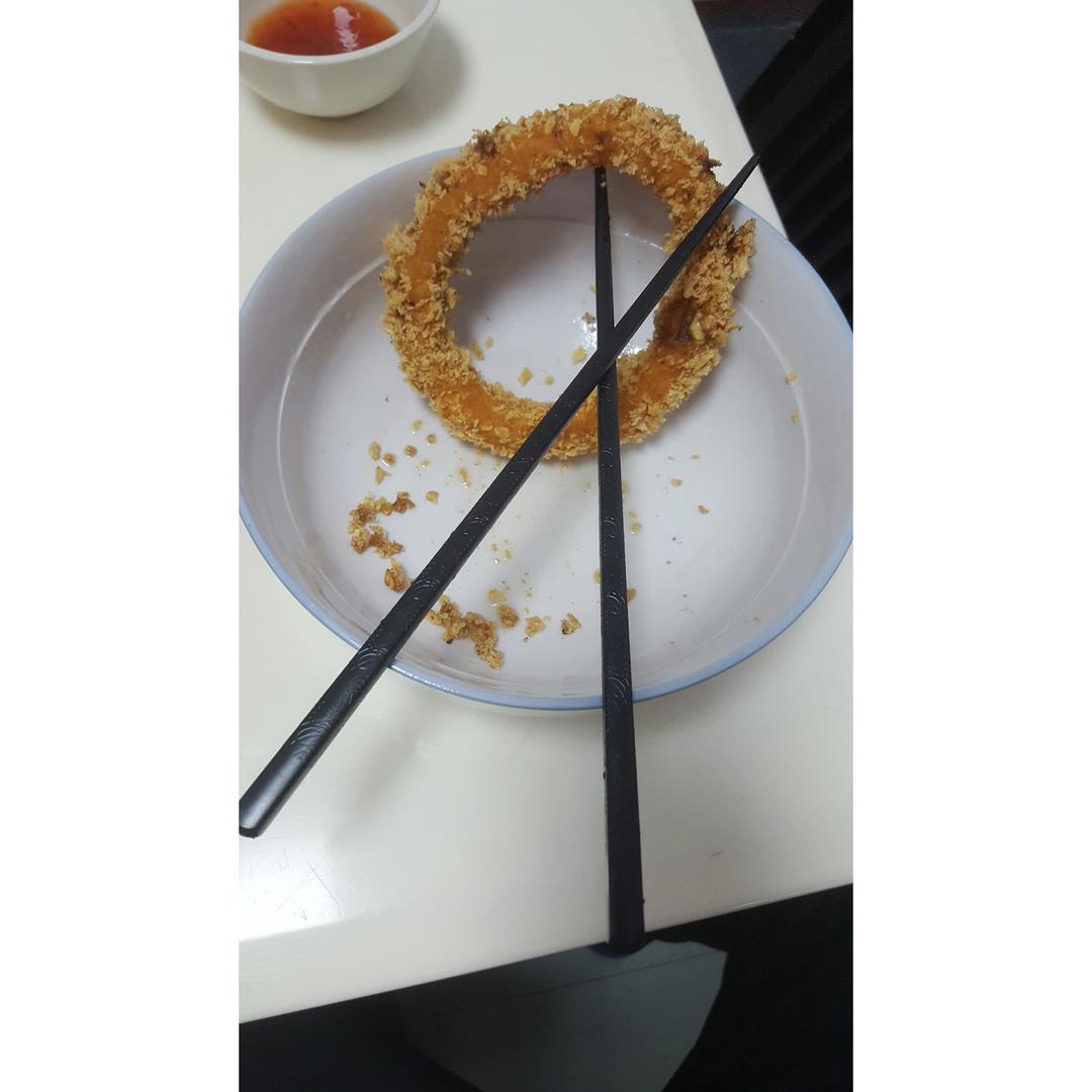 拉丝奶酪洋葱圈