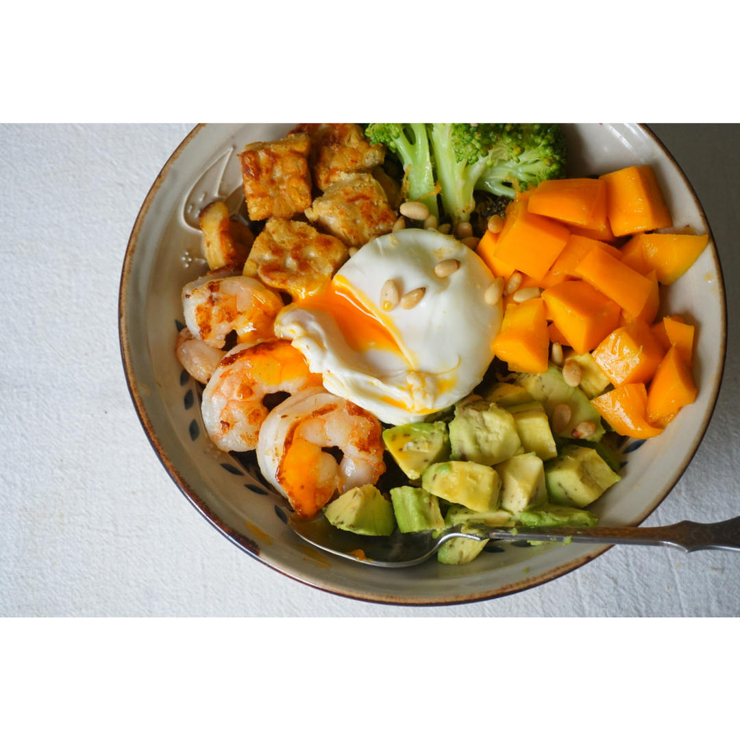 营角大王做的poke饭