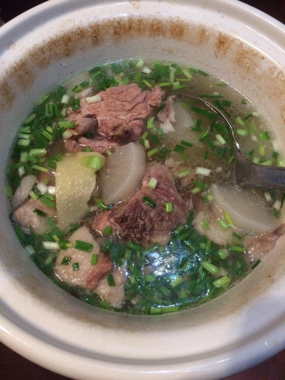 冬日御寒羊肉汤