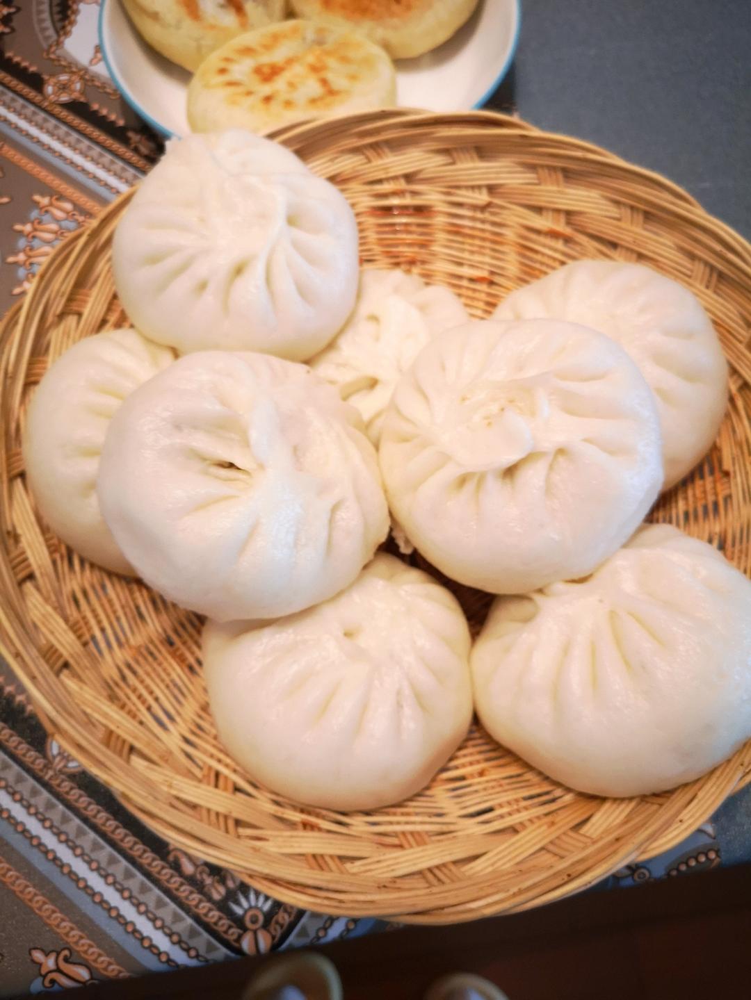 梅干菜大肉包