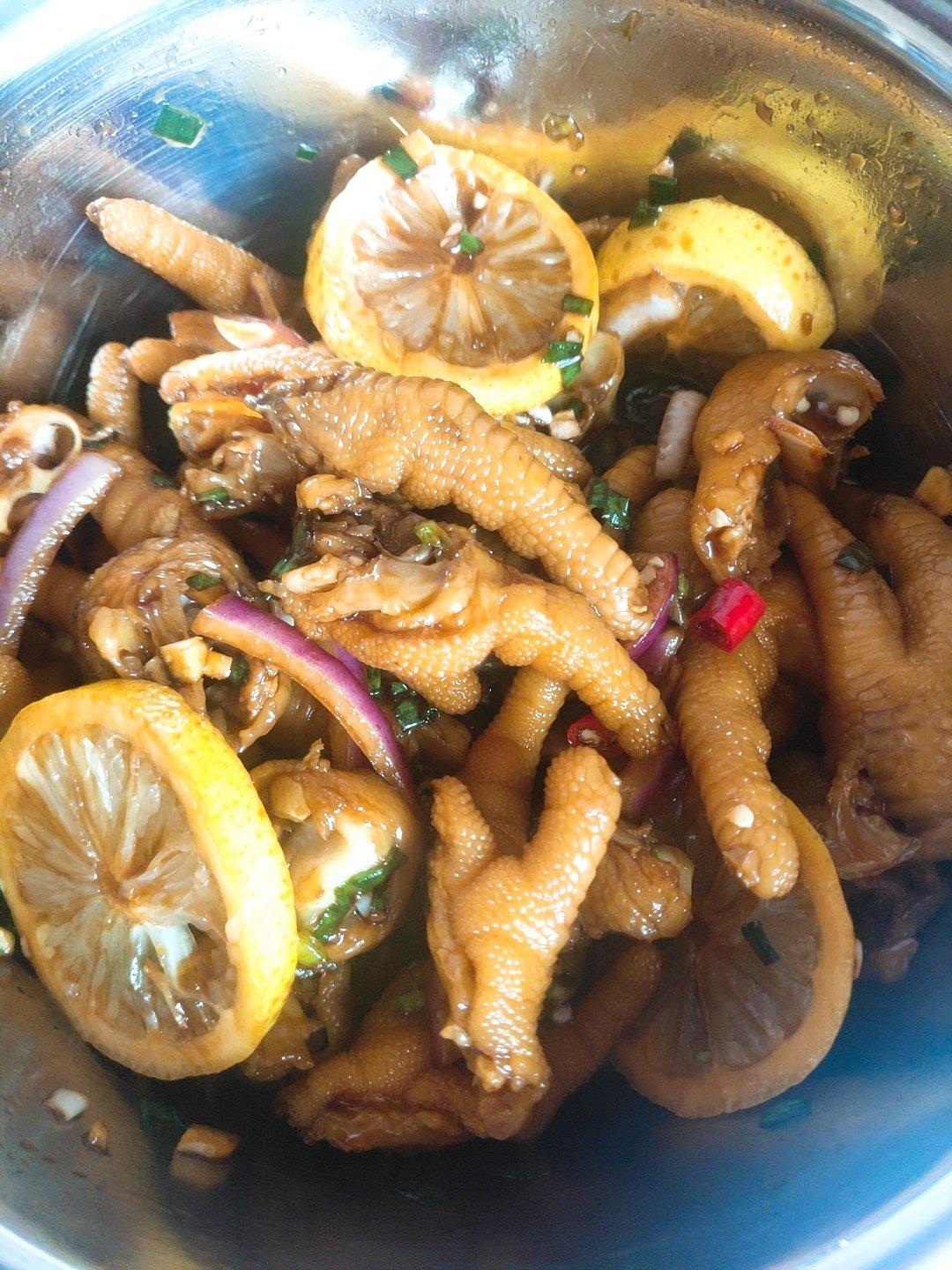 【柠檬酸辣鸡爪】自制超级无敌美味的网红鸡爪