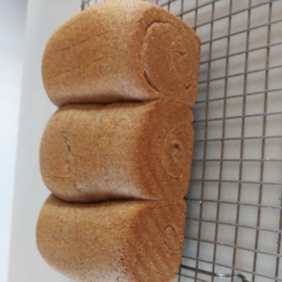 鲍勃红磨坊全麦吐司，低油低糖高纤维减肥必备吐司🍞小白成功率极高