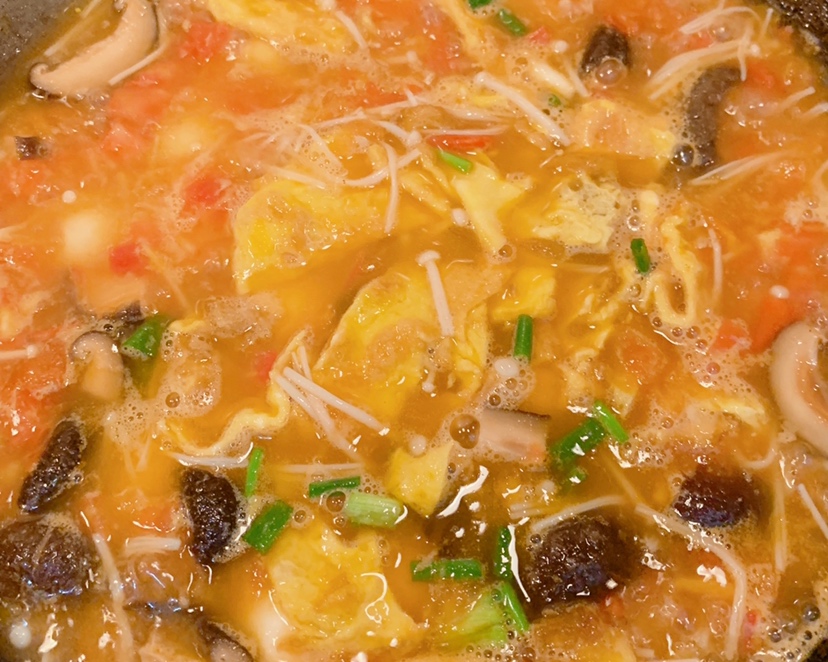 西红柿香菇鹌鹑蛋汤的做法