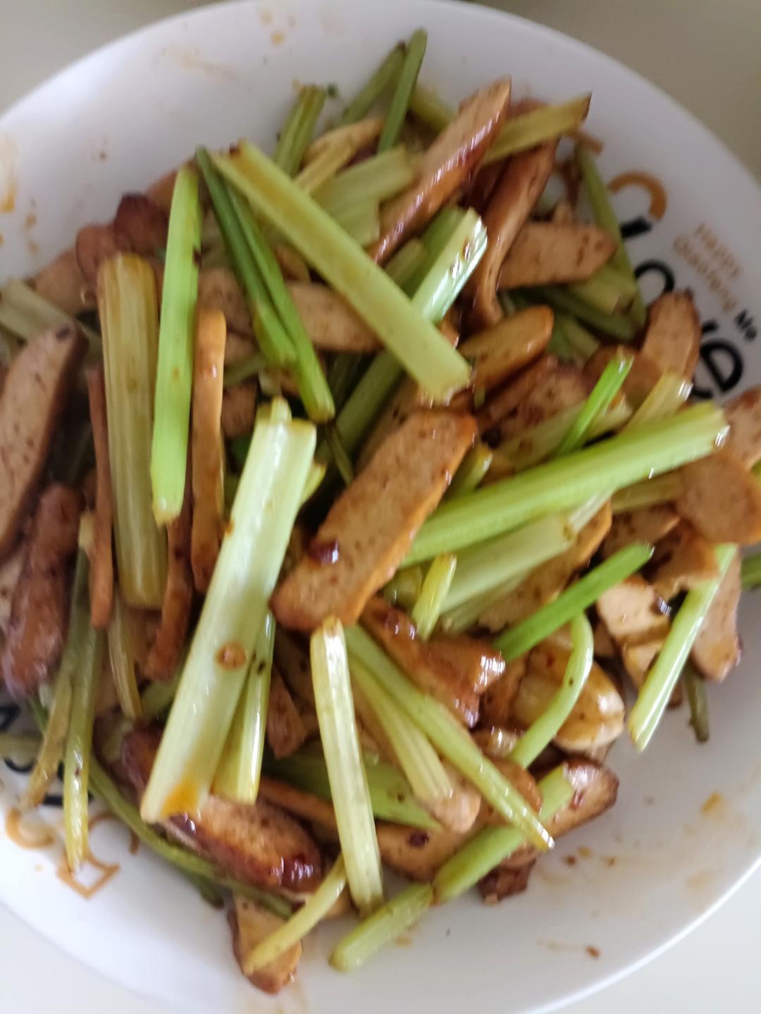 香干炒芹菜