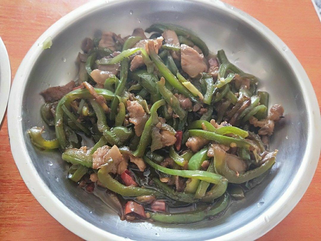 请给我十碗米饭的米饭杀手！辣椒炒肉！（小炒肉）