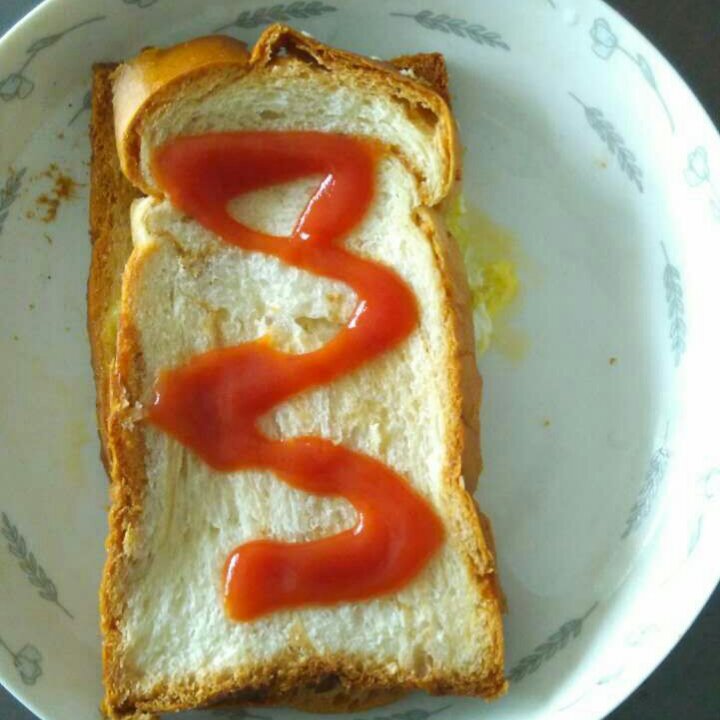 【1分钟鸡蛋三明治】微波懒人早餐