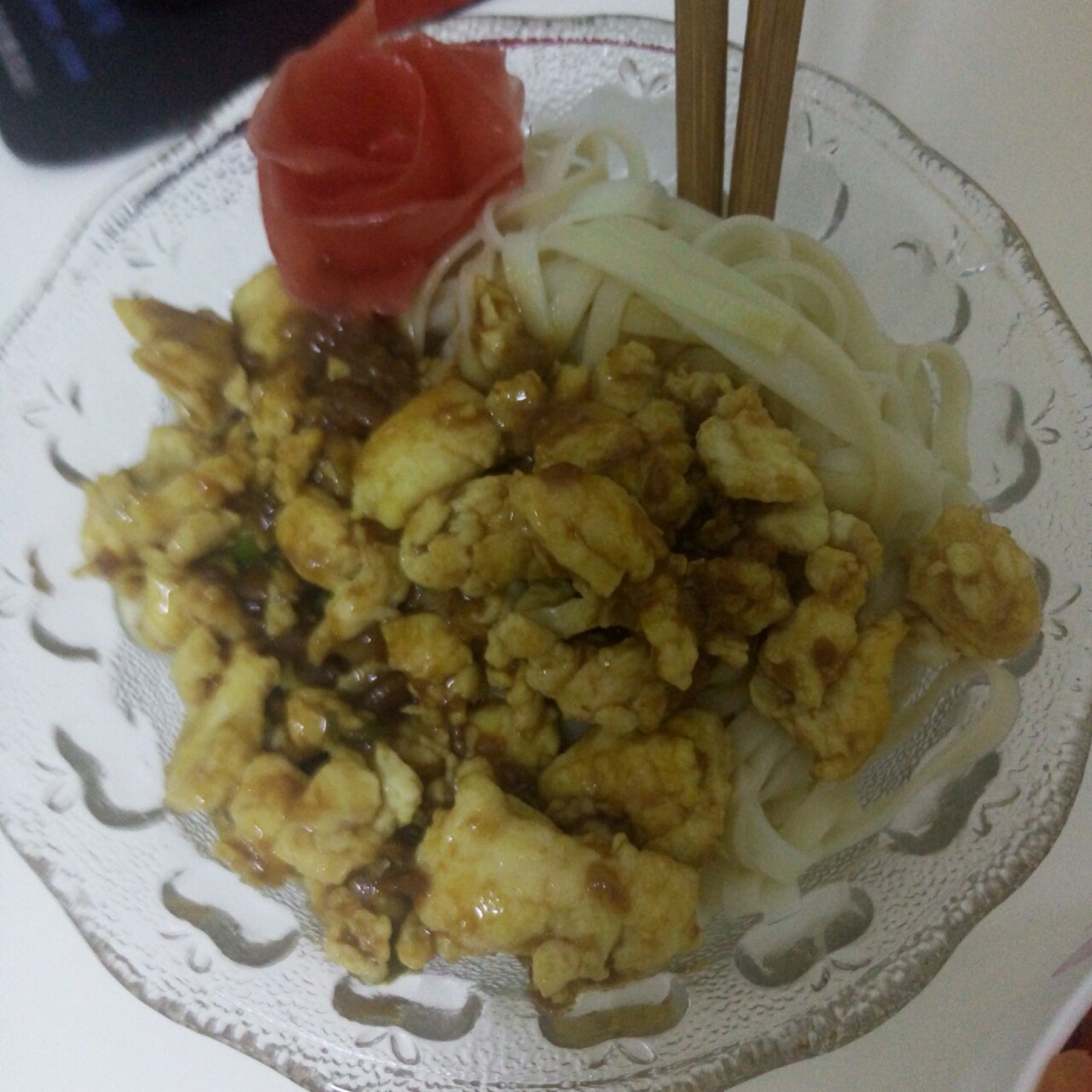 老北京鸡蛋炸酱面（超简单快手，味美！，就三种原料）