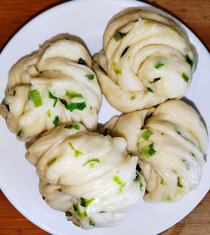 葱油花卷的做法