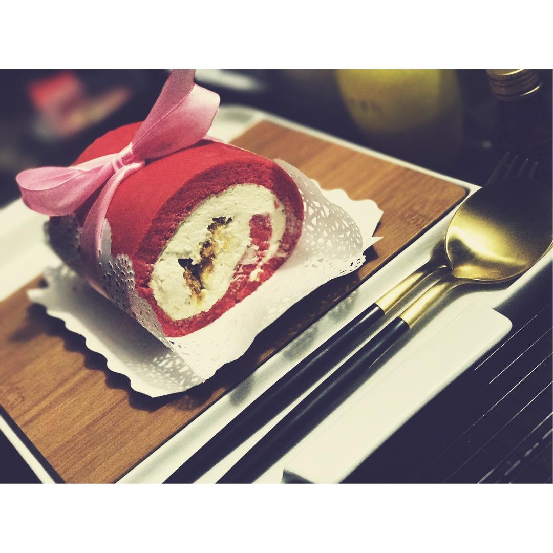 红丝绒瑞士蛋糕卷