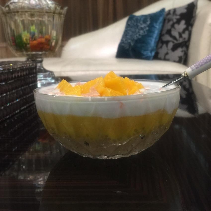 不输甜品店的杨枝甘露