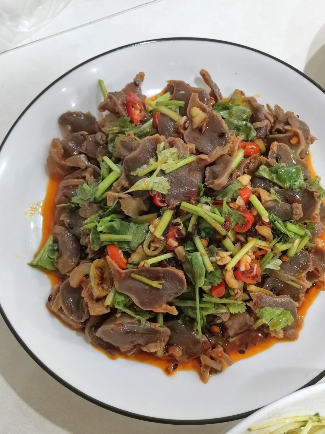 三碗米饭还不够❗️酸辣过瘾的凉拌鸡胗