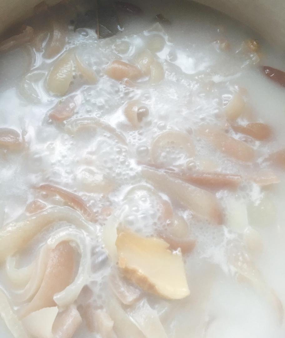 汤汁超多的灌汤包～～附超详细超好的皮冻制作方法