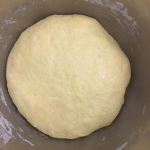 低筋面粉做的红豆沙面包的做法 步骤1