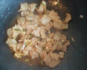 土豆洋葱肉片的做法 步骤4