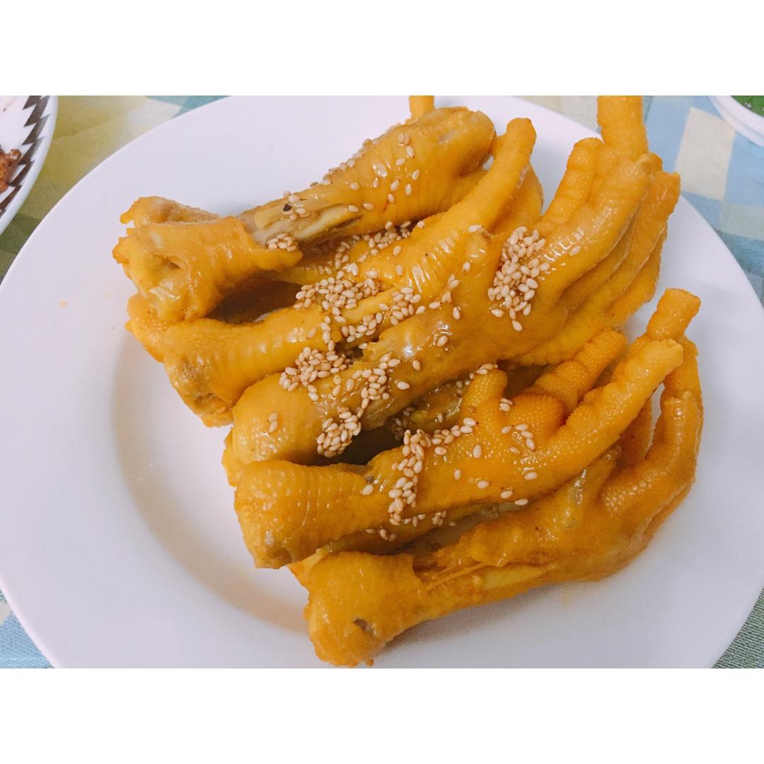 盐焗鸡爪