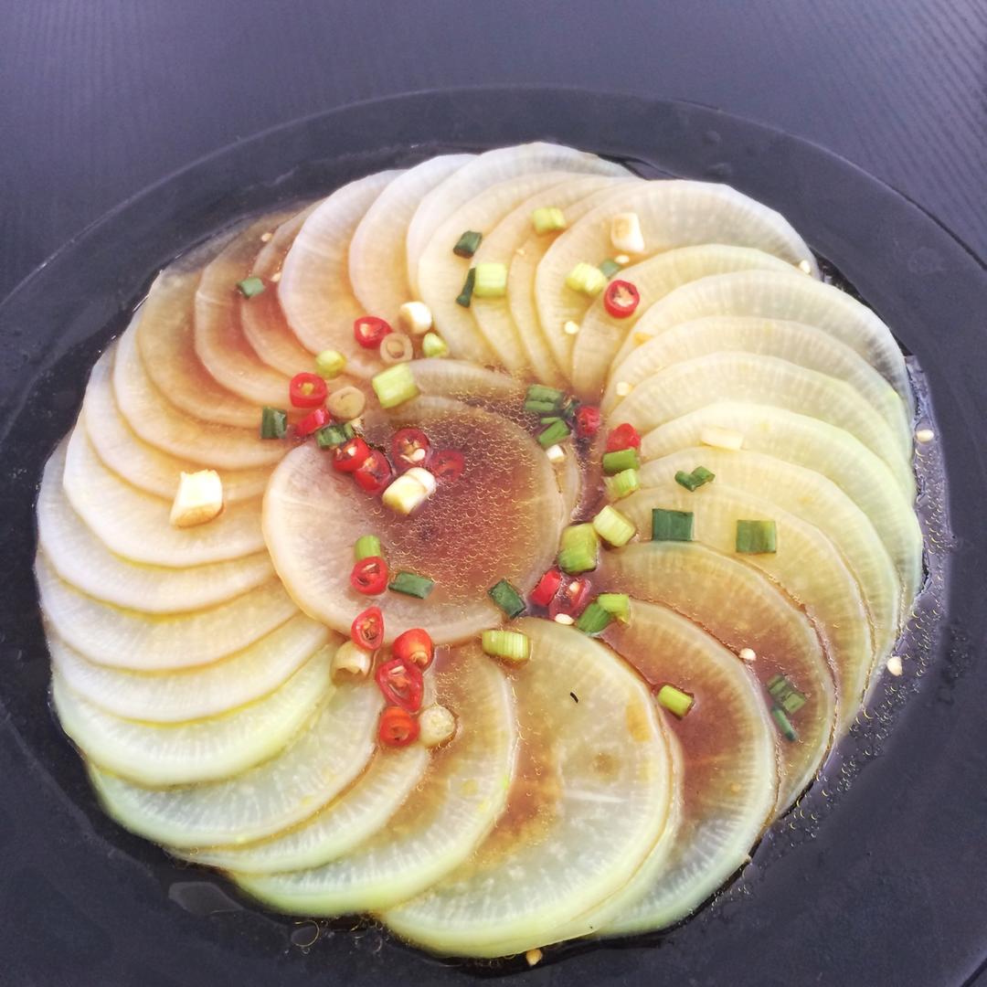 小西瓜瞎做饭做的清蒸白萝卜