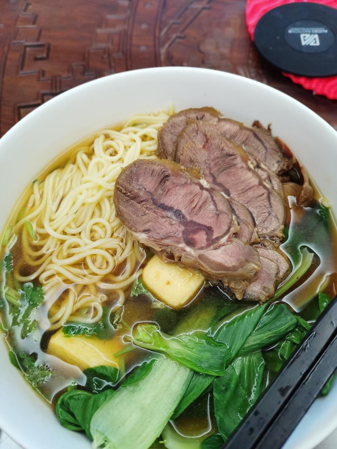 家庭版的牛肉面！