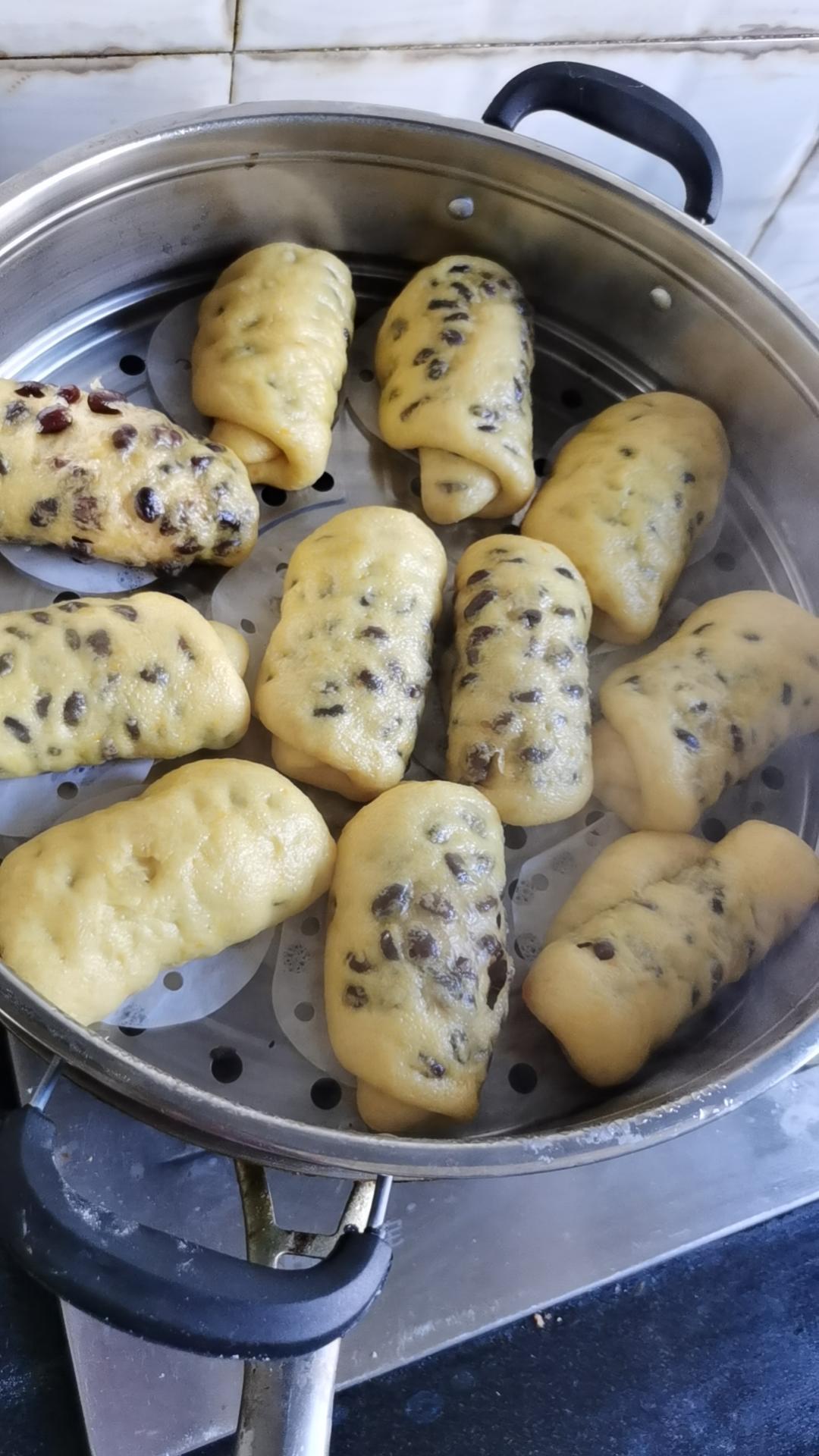 美味南瓜红豆卷，好看又好吃