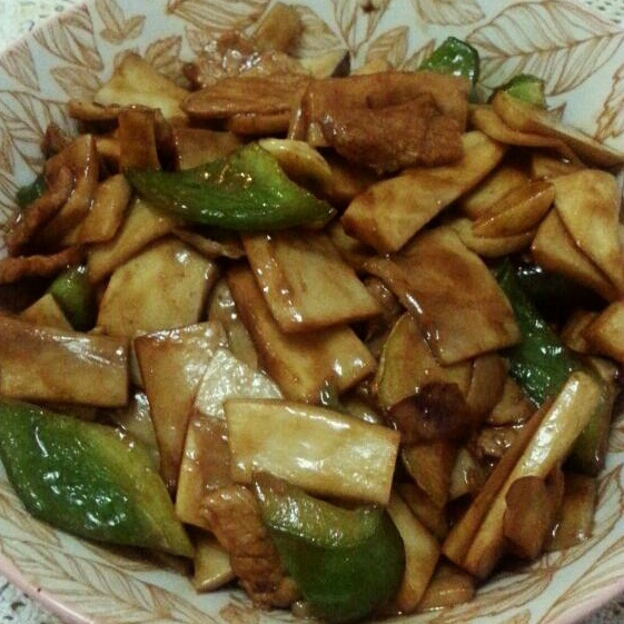 杏鲍菇炒肉片