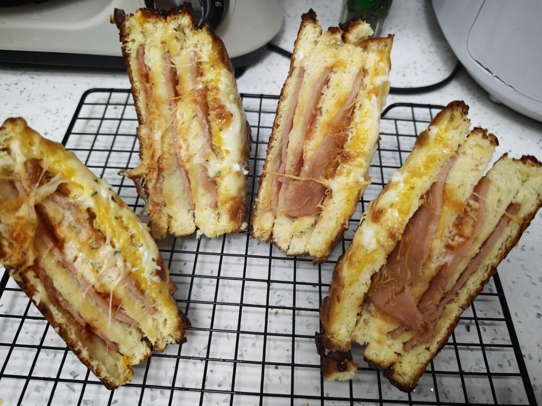 超级好吃的黄金三明治🥪