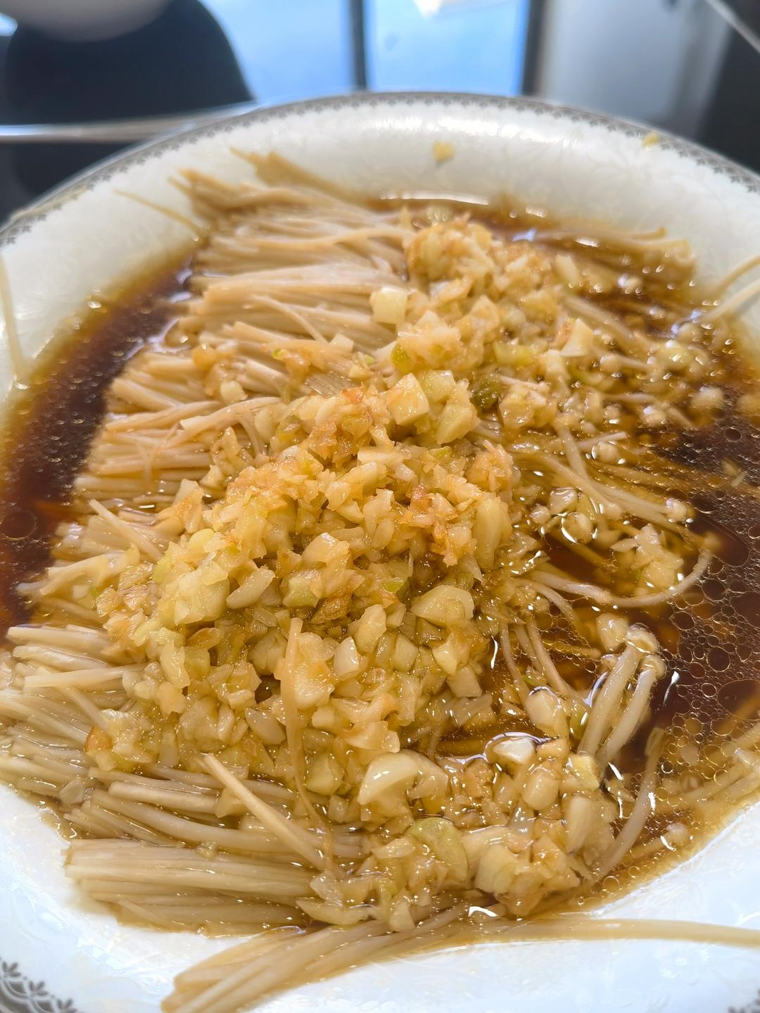 蒜蓉蒸金针菇
