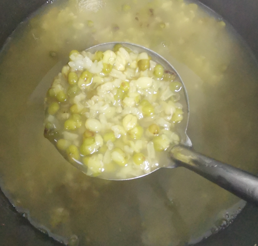 绿豆粥的做法