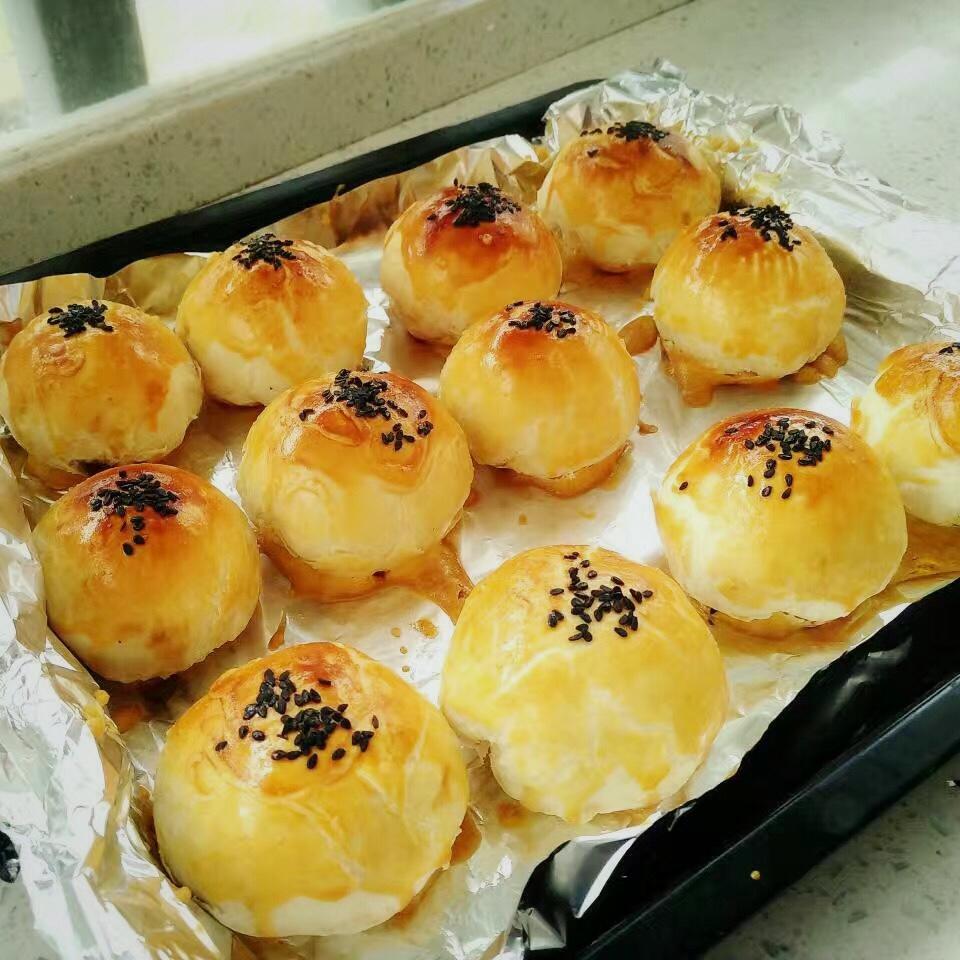 蛋黄酥