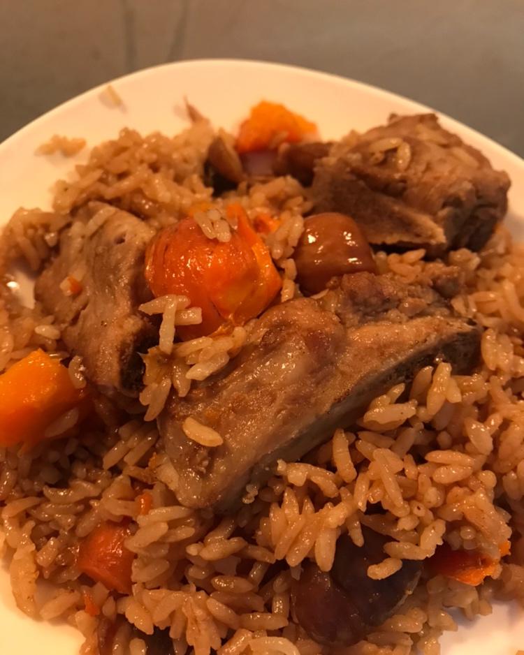 喷香排骨焖饭（爆好吃）