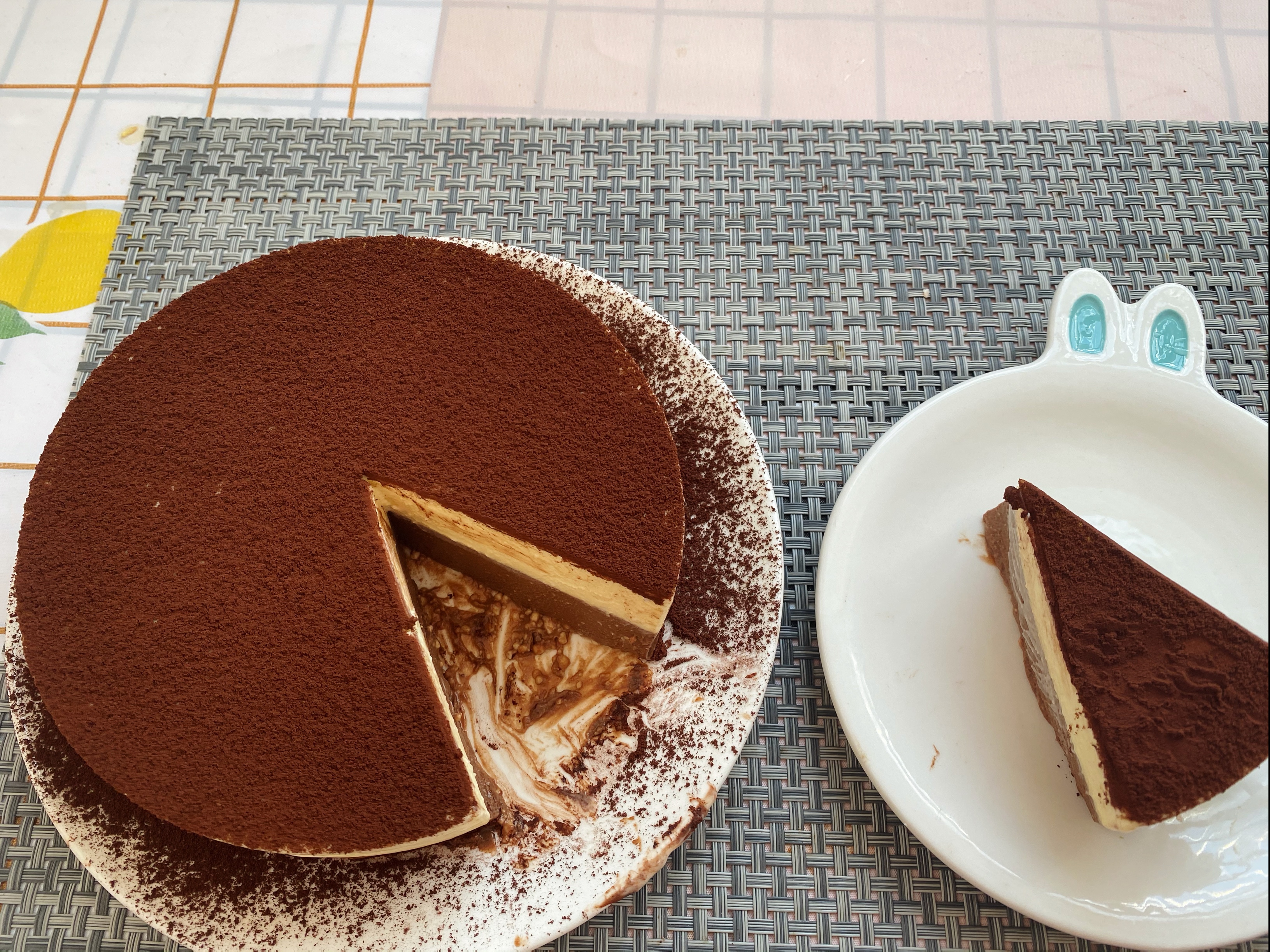 生酮巧克力双层慕斯蛋糕（简单上手、无需烤箱无需打蛋器）的做法 步骤7