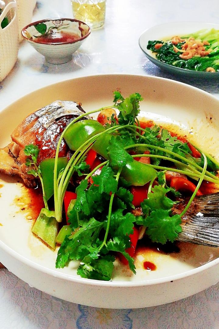 生焗鱼尾