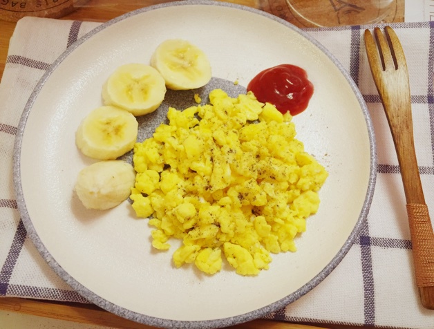 美式炒蛋 scrambled eggs