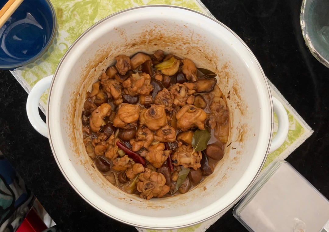 【栗子烧鸡】鸡肉都给你吃，栗子归我~