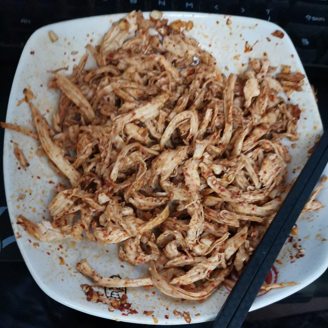 凉拌麻辣鸡丝