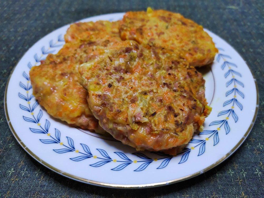 不加一滴水，外酥里嫩的香煎土豆饼❗️