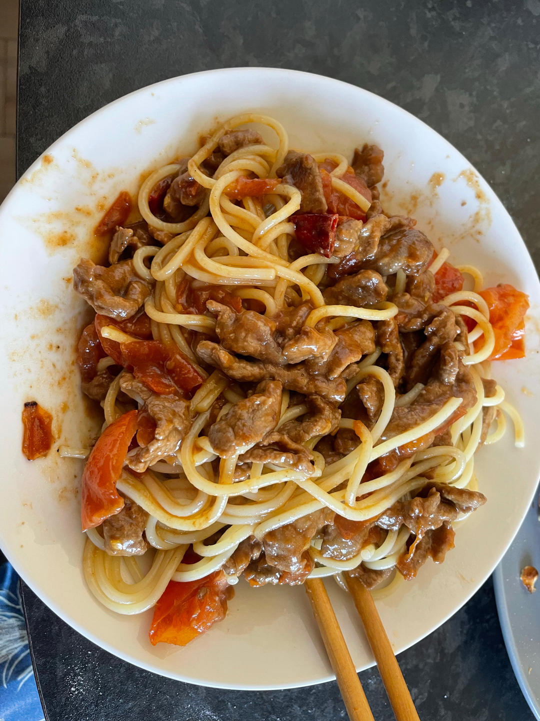 再挑食的孩子都喜欢吃的番茄炒牛肉