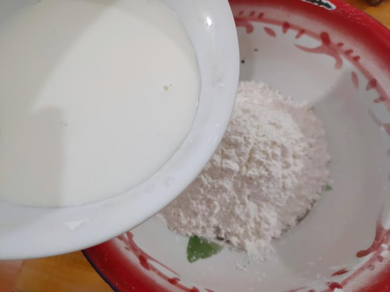 纯奶手撕吐司的做法 步骤1