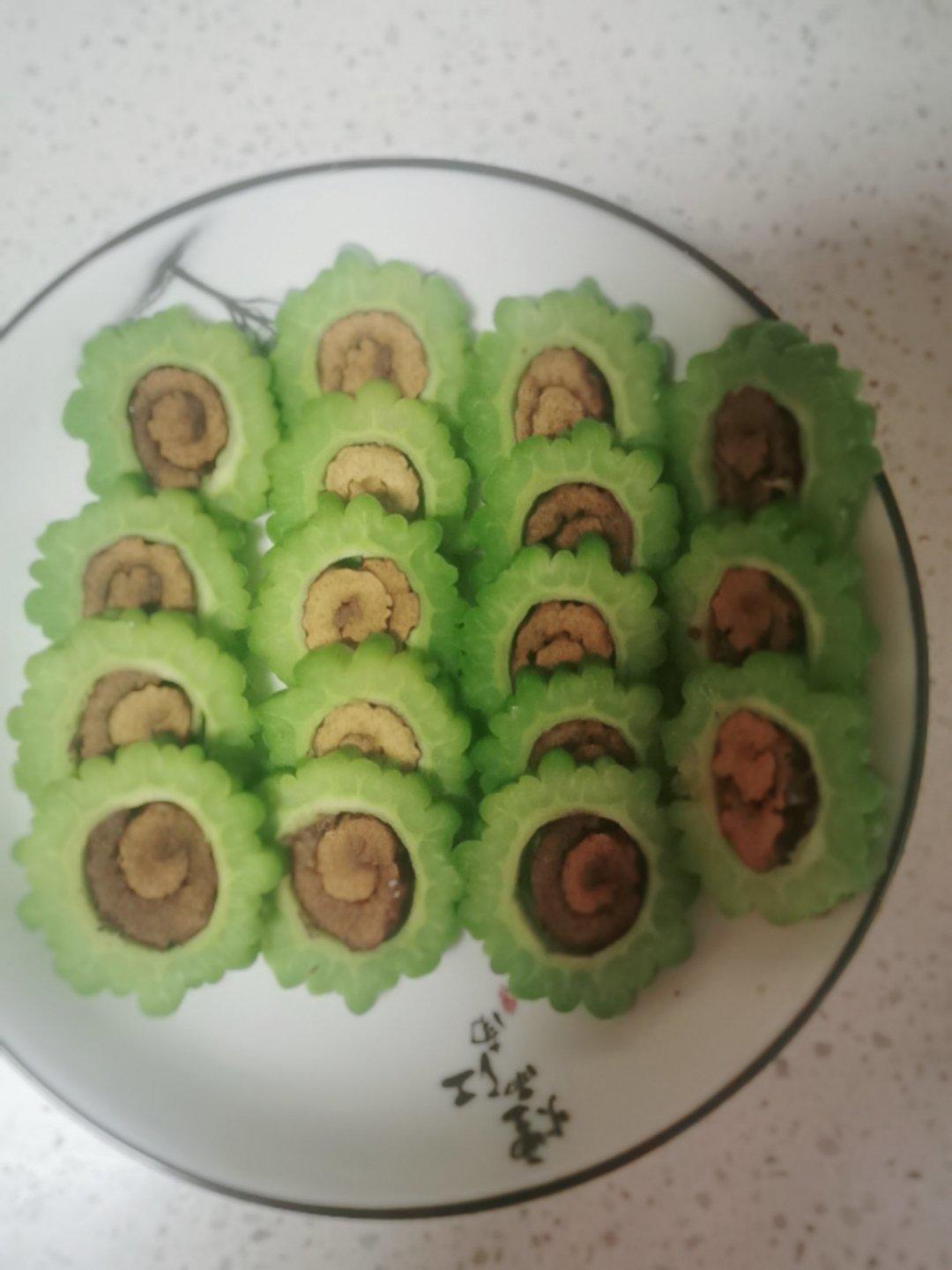 红枣蜂蜜酿苦瓜