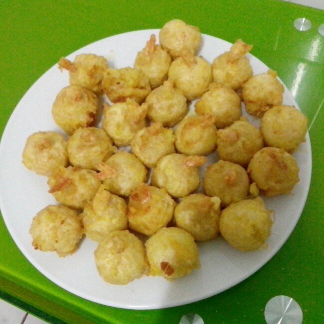 土豆泥鲜虾球