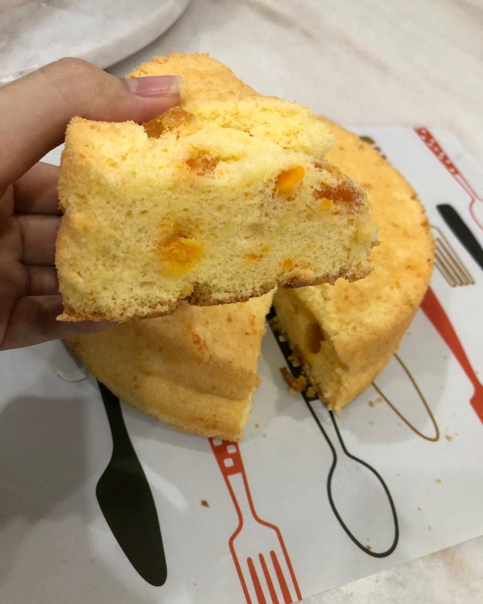 咸蛋黄戚风（超好吃的咸蛋黄系列）