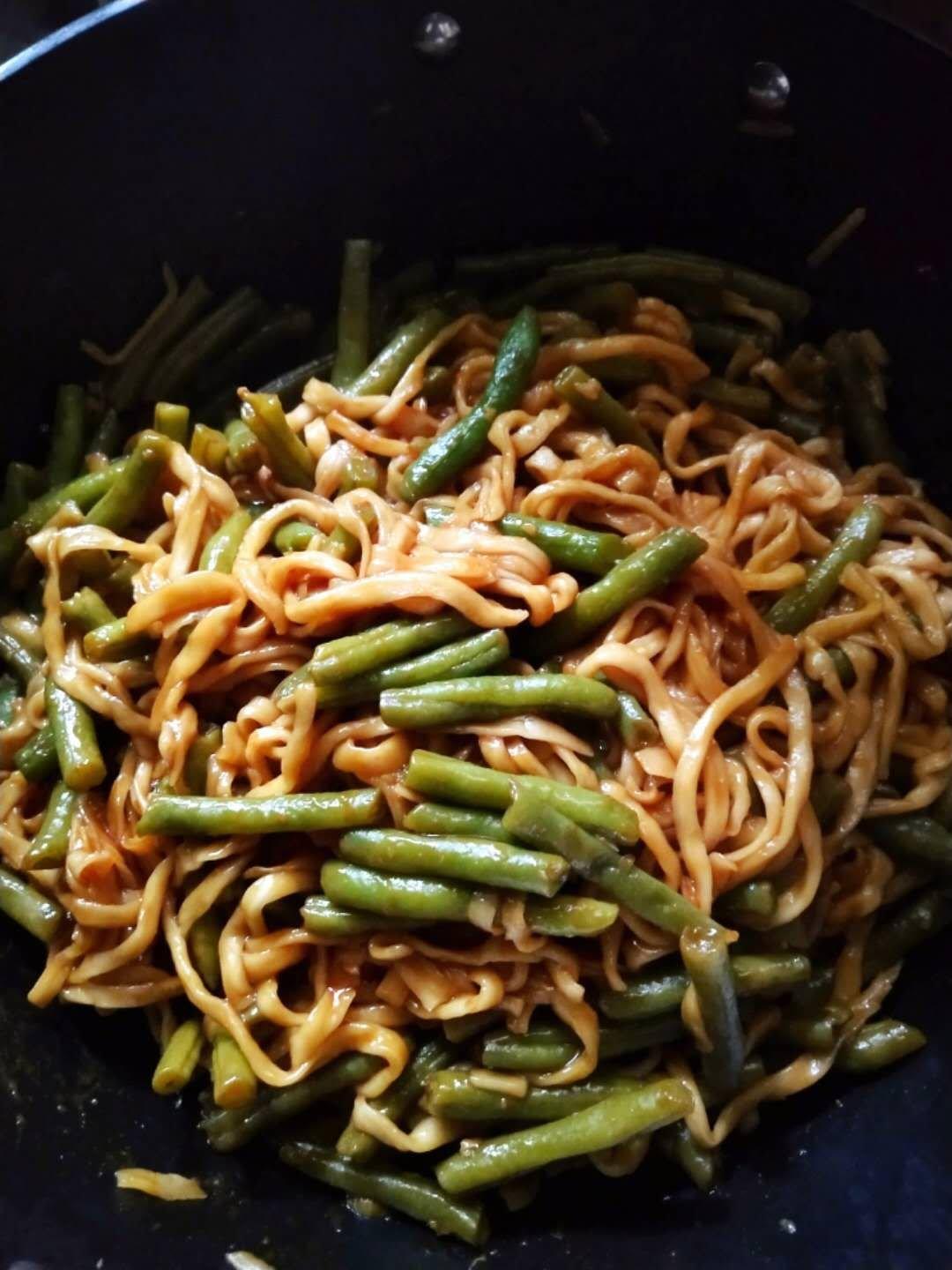 轻食易做～好吃的焖面