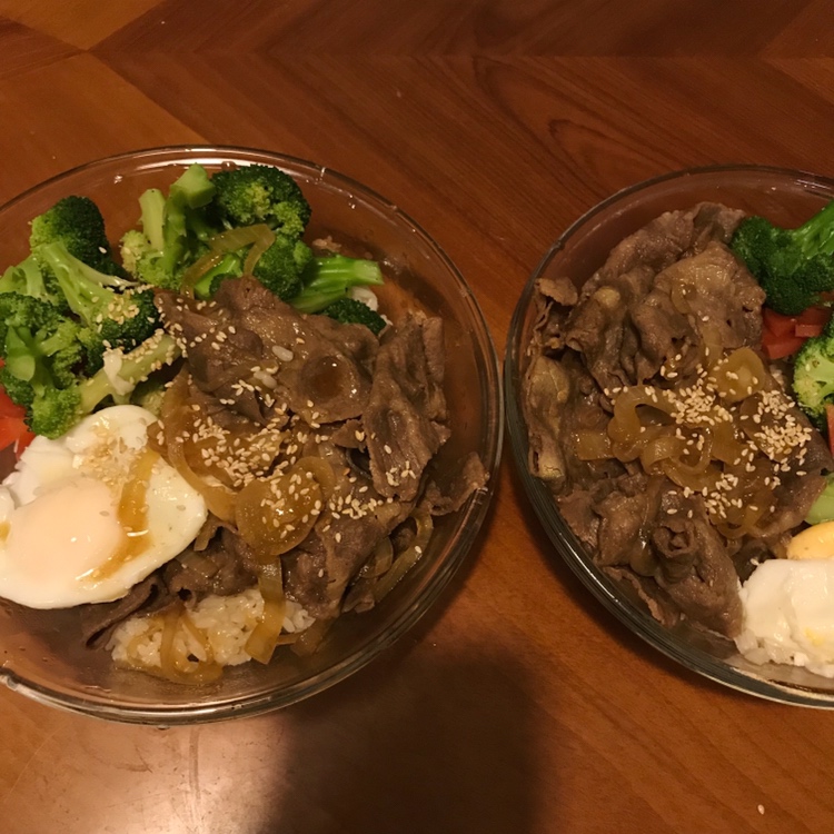 日式肥牛饭(非味淋和日式酱油的独家版本)的做法