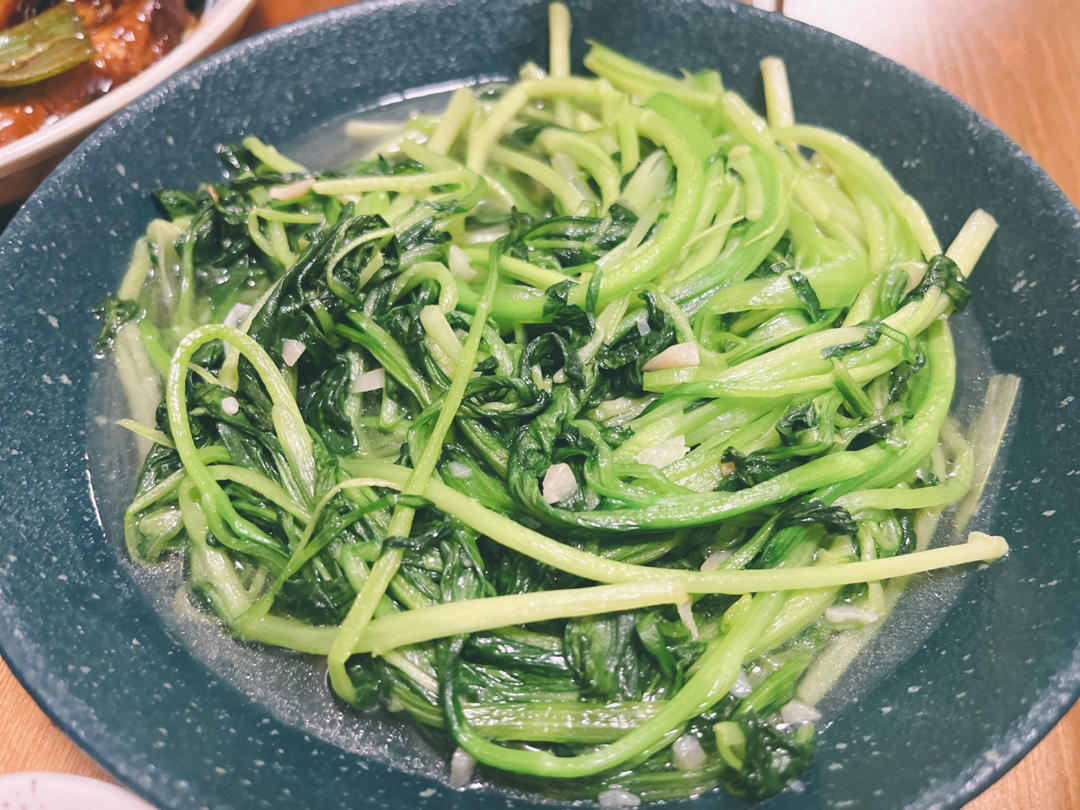 清炒鸡毛菜 清炒各种绿色