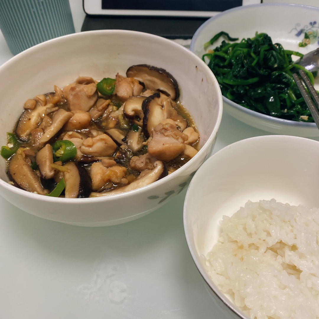 香菇滑鸡