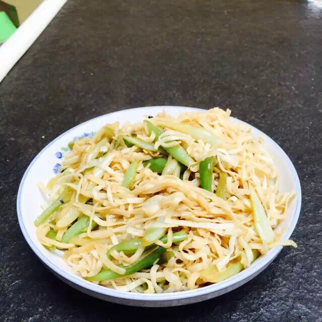 豆角焖面
