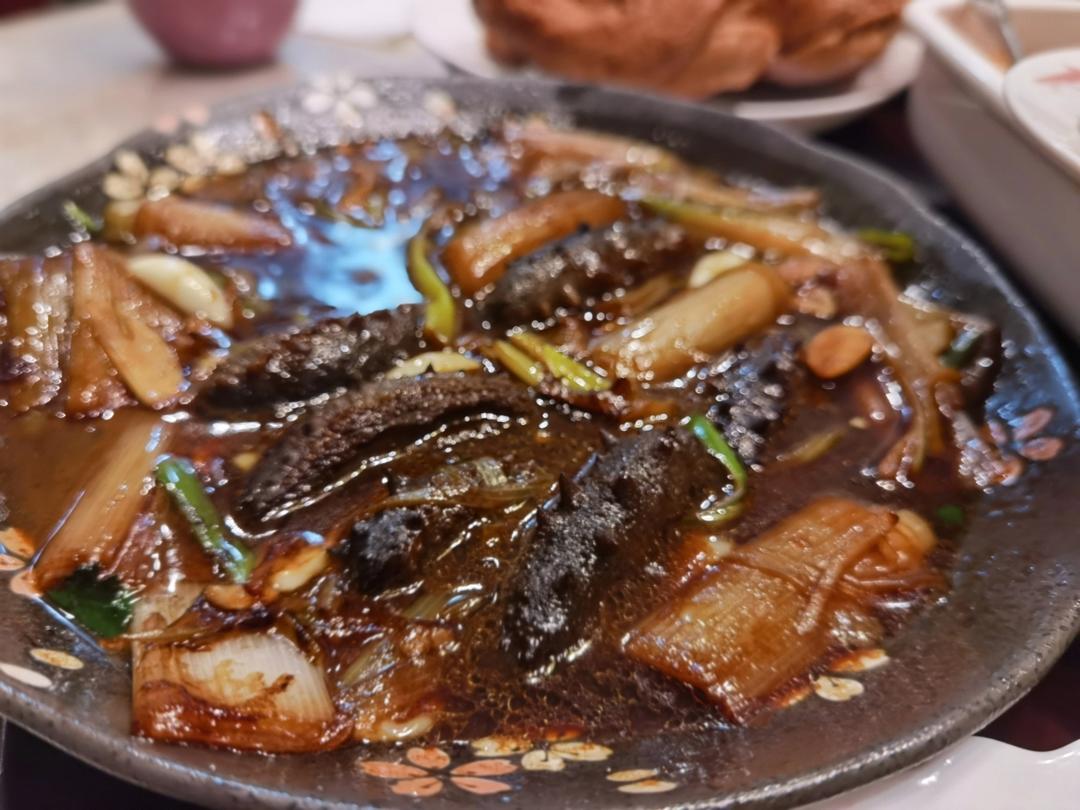 鲁菜葱烧海参