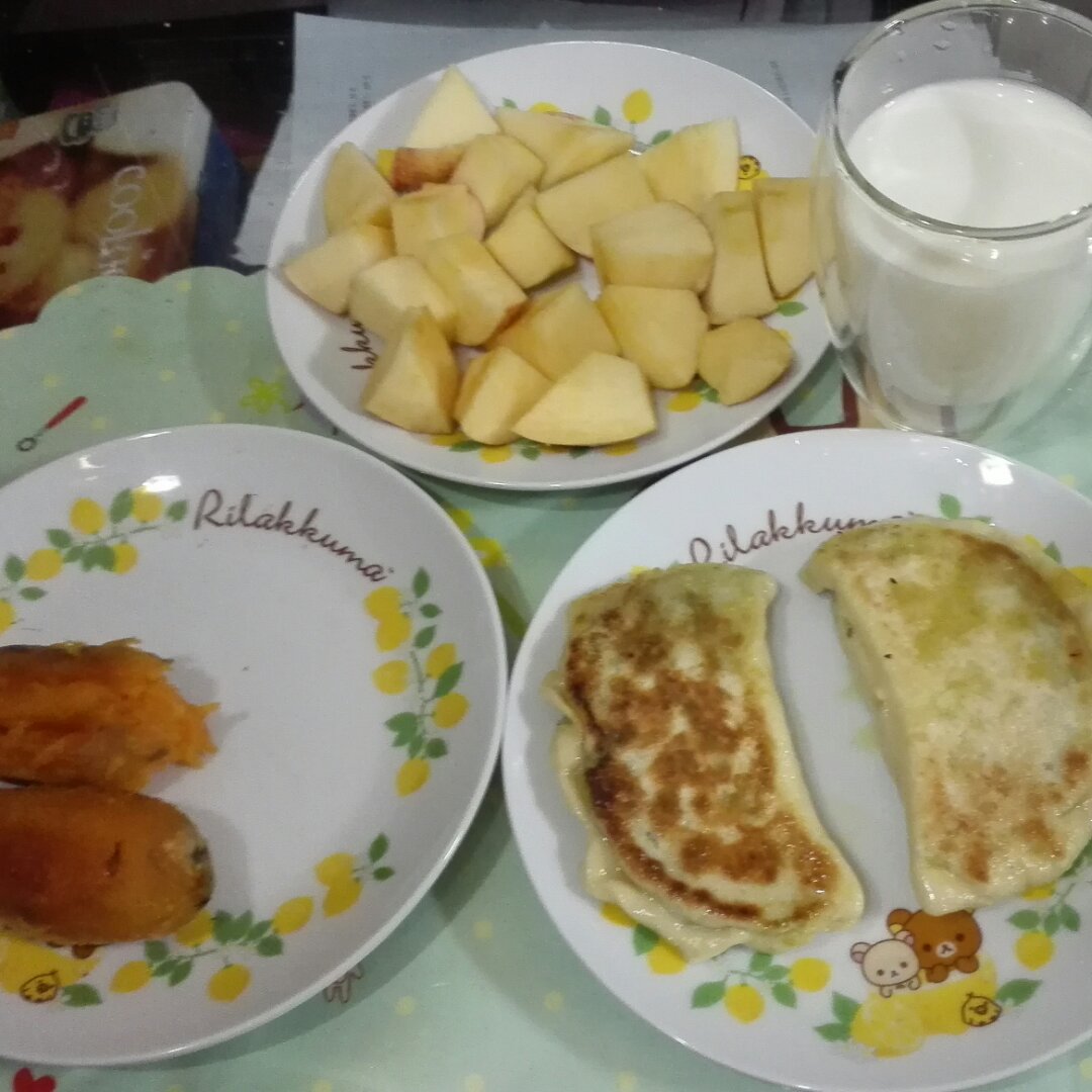 韭菜盒子 Chinese Leek and Egg Pasty