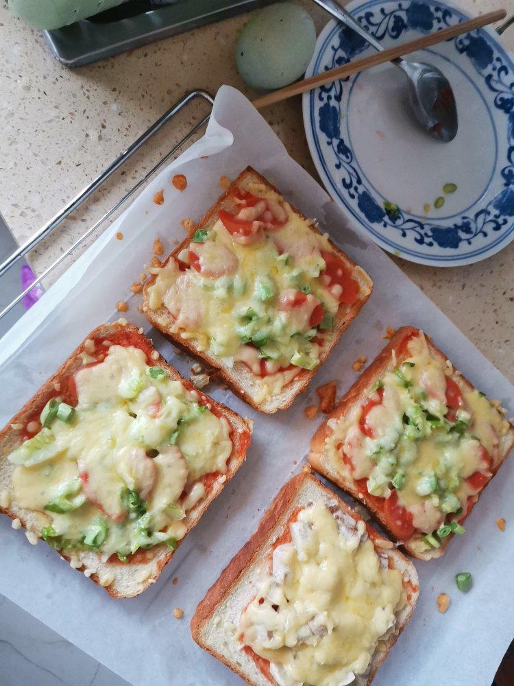 日常早餐🍕吐司披萨