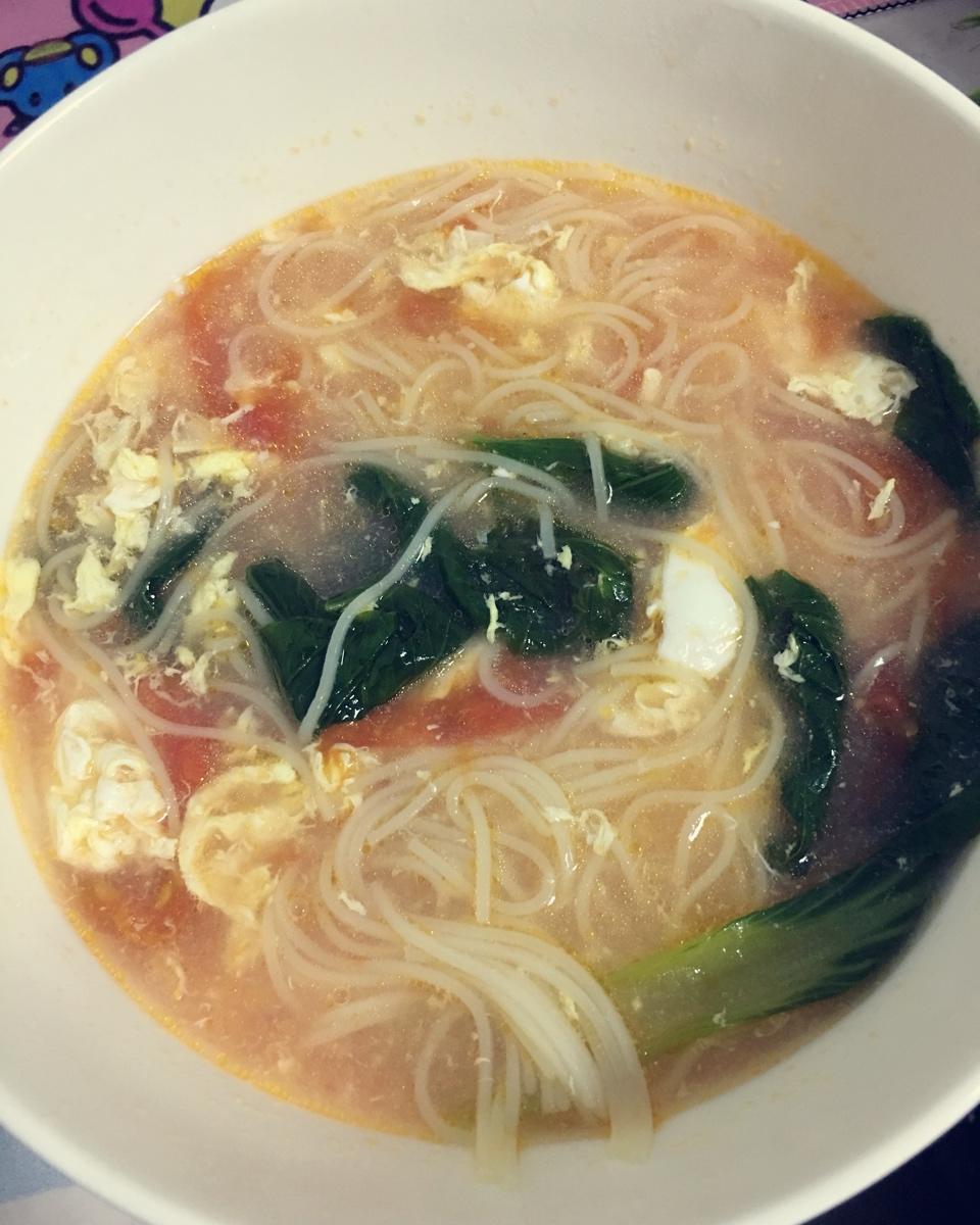 恨不得抱着锅舔的番茄鸡蛋面