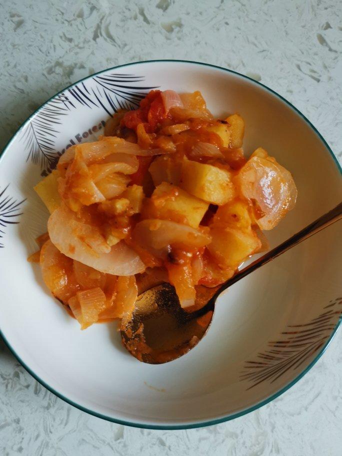 洋葱番茄土豆汤